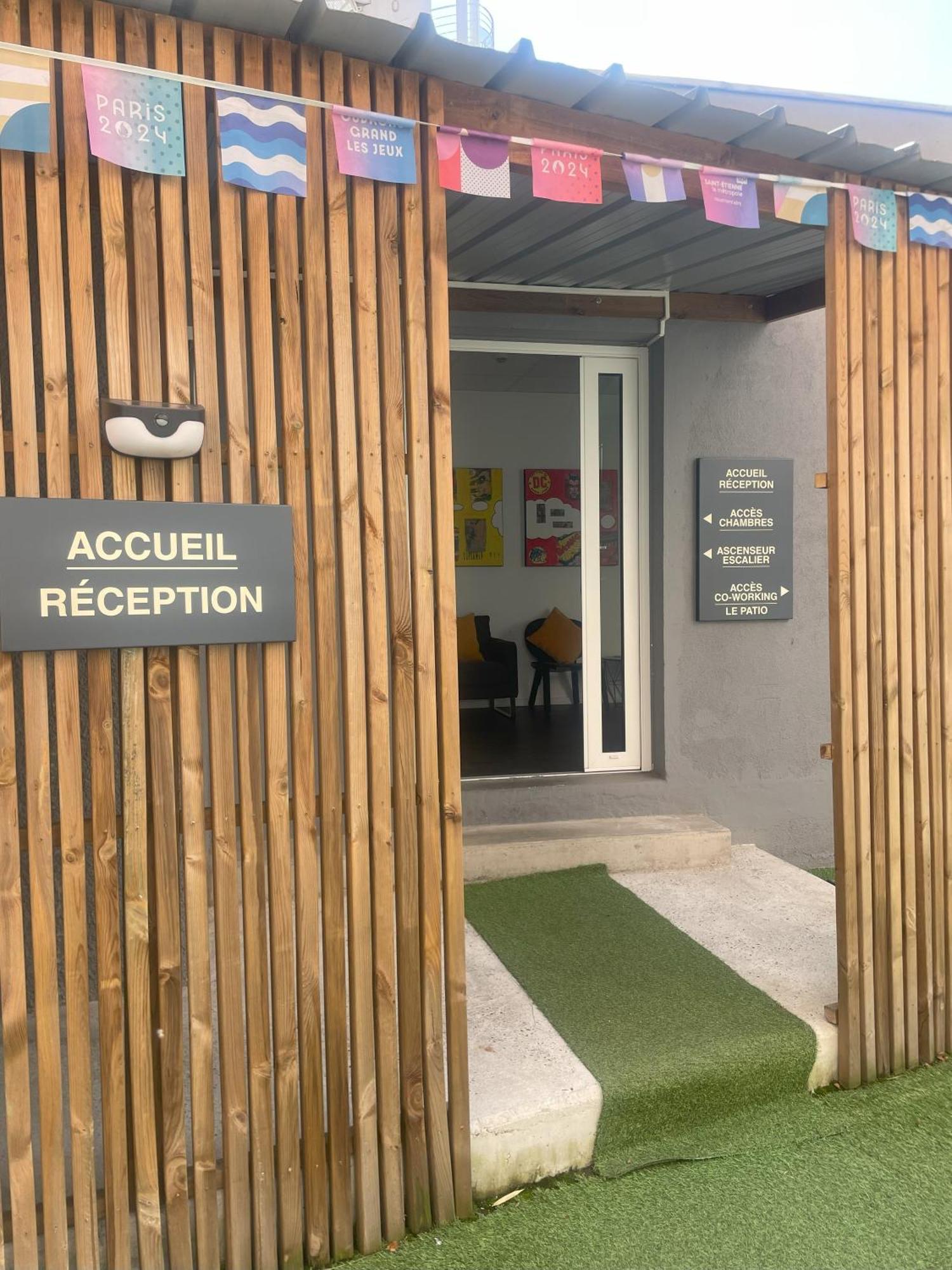 Hotel Quai33 Saint-Etienne  Zewnętrze zdjęcie
